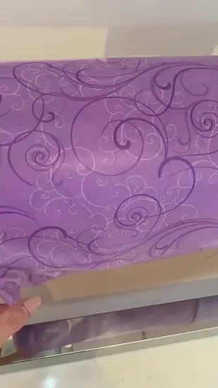 Sortie d'un film PE utilisé dans les serviettes hygiéniques